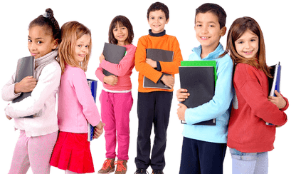 Kinder mit Mappen